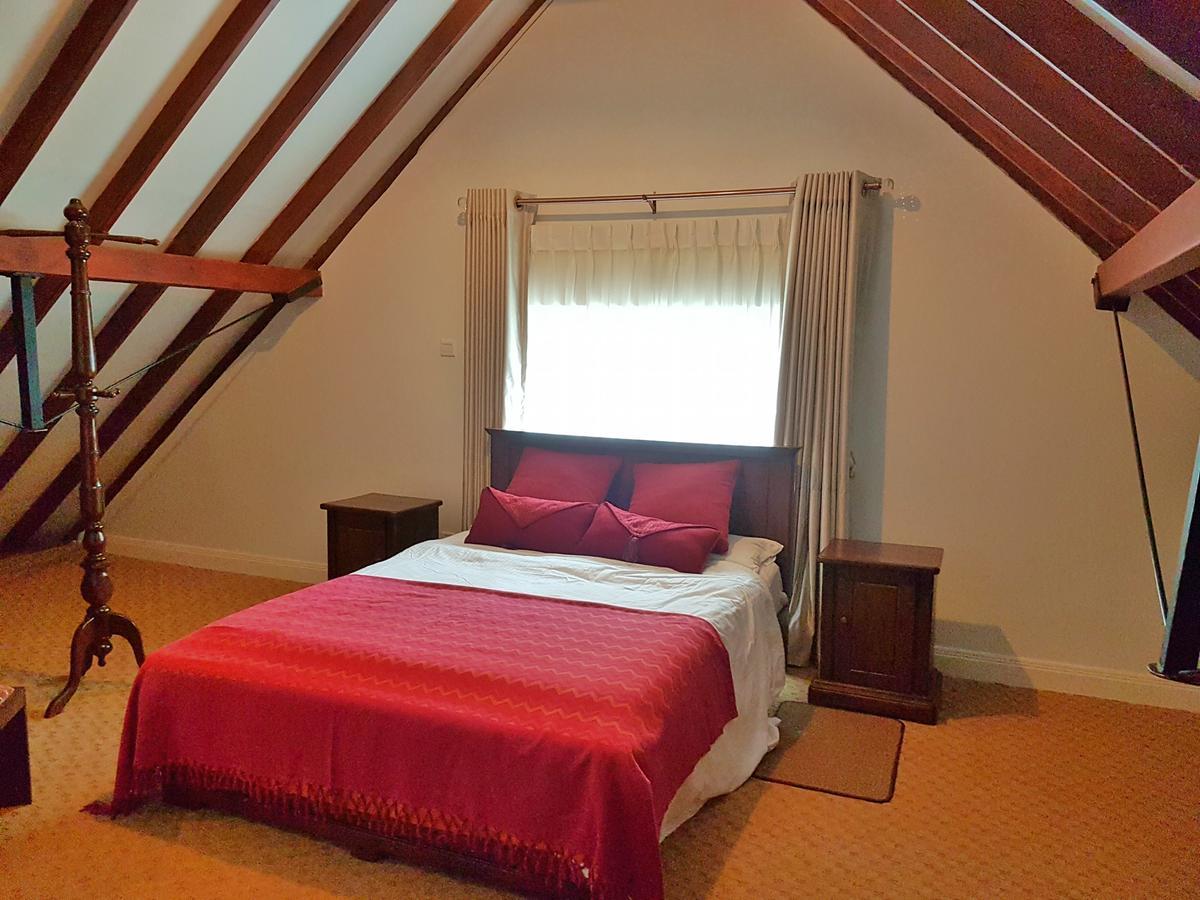 Cheltenham Cottage - Little England Cottages Nuwara Eliya Bagian luar foto